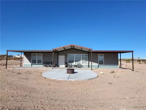 900 E Spencer Dr, Meadview, AZ 86444