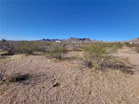 0 S Drake Rd, Golden Valley, AZ 86413