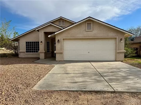 2844 Lovin Ave, Kingman, AZ 86401