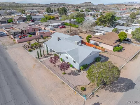 View/Area - 415 Jackson St, Kingman, AZ 86401 photo 4 of 6