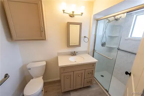 Bath - 415 Jackson St, Kingman, AZ 86401 photo 3 of 6