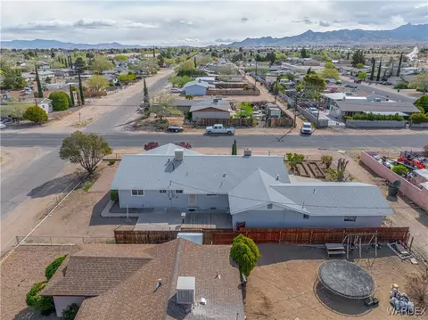 View/Area - 415 Jackson St, Kingman, AZ 86401 photo 6 of 6