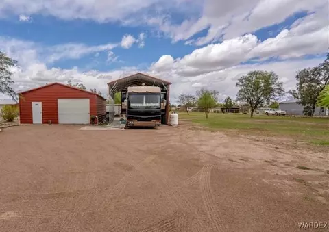 1671 E Magellan Dr, Mohave Valley, AZ 86440