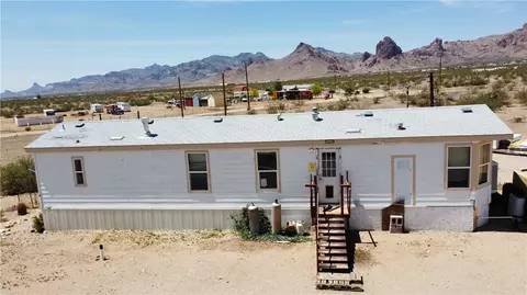 7563 W Vandergriff Dr, Golden Valley, AZ 86413