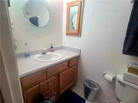 Bath - 2535 Ashfork Ave, Kingman, AZ 86401 photo 1 of 3