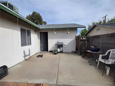 Exterior - 2535 Ashfork Ave, Kingman, AZ 86401 photo 2 of 4