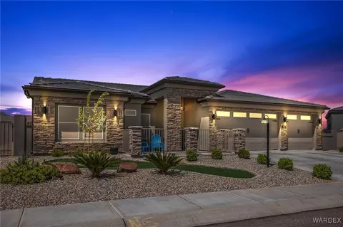 2153 John Wayne Dr, Kingman, AZ 86409