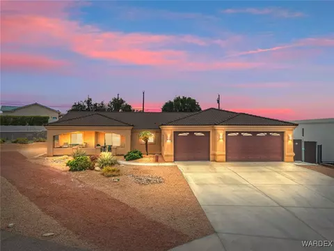 2700 Huntington Dr, Lake Havasu City, AZ 86404