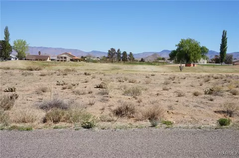 7895 E Pebble Dr, Kingman, AZ 86401