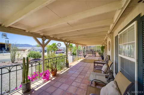 4591 Pinta Dr, Topock, AZ 86436
