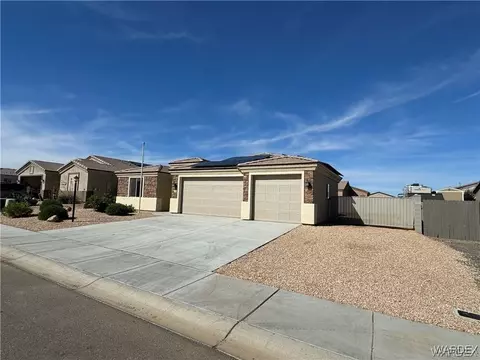 2751 E Punta Vis, Kingman, AZ 86409 photo 2