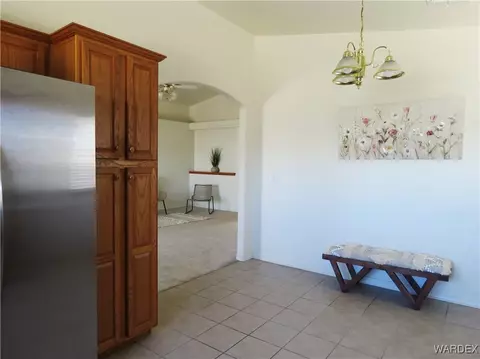 3351 E Cane Dr, Kingman, AZ 86409 photo 8