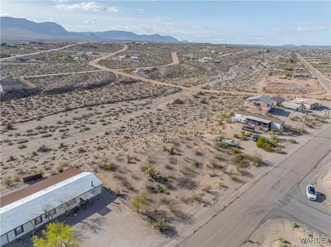 30430 N Haystack Dr, Meadview, AZ 86444 photo 9