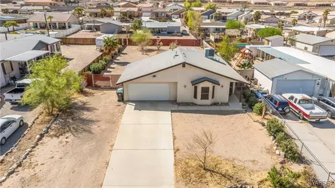 1612 Nottingham Dr, Bullhead City, AZ 86442