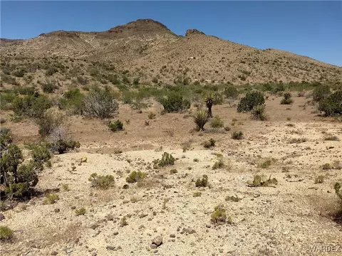 lot004 N L N Unknown, Golden Valley, AZ 86413