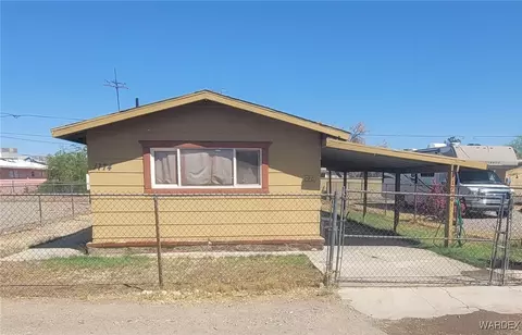 1774 Coronel Dr, Bullhead City, AZ 86442