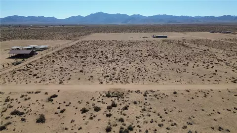 5 N Ac N Aladdin Dr, Dolan Springs, AZ 86441