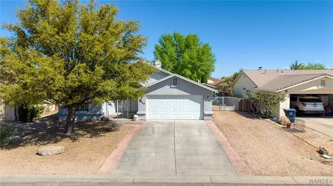 3805 E Snavely Ave, Kingman, AZ 86409 photo 2