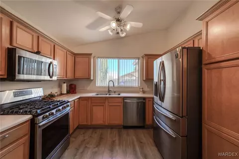 3805 E Snavely Ave, Kingman, AZ 86409 photo 10