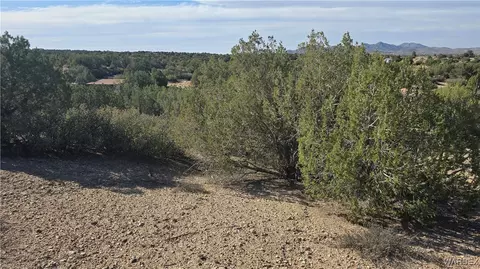 10965 E Hidden Valley Rd, Kingman, AZ 86401