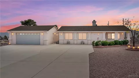 905 La Puerta Rd, Bullhead City, AZ 86429