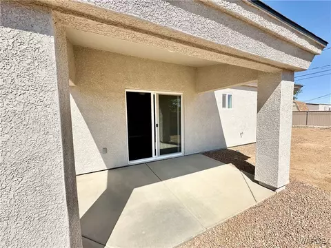 Exterior - 2455 E Hearne Ave, Kingman, AZ 86409 photo 4 of 7
