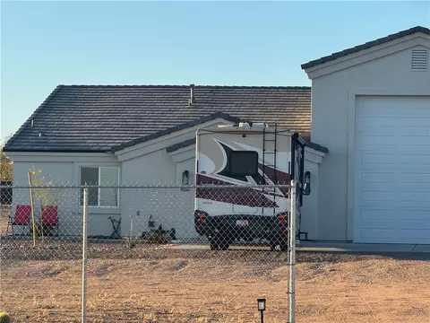 4655 W Chino Dr, Golden Valley, AZ 86413