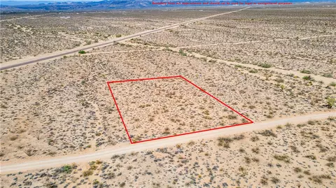 lot5 S Desert Vw, Yucca, AZ 86438