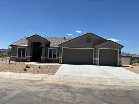 4807 N Powell Ave, Kingman, AZ 86409