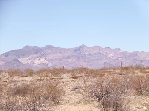 lot193 W Hopi Rd, Yucca, AZ 86438