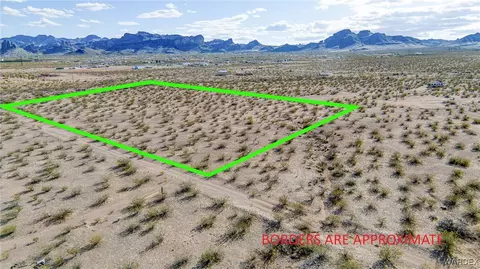 00 Ehrenberg Rd, Golden Valley, AZ 86413