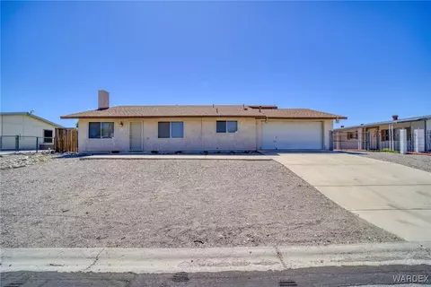 664 Stahlman Dr, Bullhead City, AZ 86442