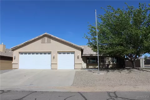 2902 N Tanner St, Kingman, AZ 86401