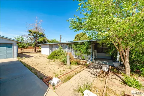 2075 E Thompson Ave, Kingman, AZ 86409 photo 6