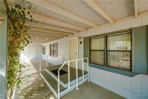 2075 E Thompson Ave, Kingman, AZ 86409 photo 7