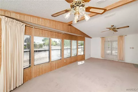 2075 E Thompson Ave, Kingman, AZ 86409 photo 10