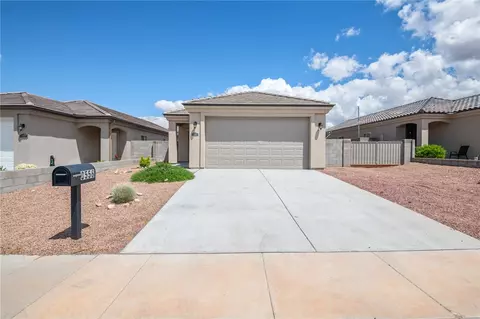 3556 N Adams St, Kingman, AZ 86409