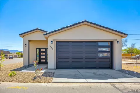 1930 Hualapai Dr, Bullhead City, AZ 86442