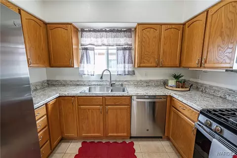 Kitchen - 2970 E Devlin Ave, Kingman, AZ 86409 photo 1 of 3