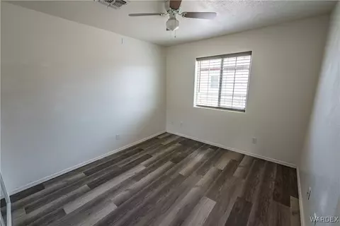 Bedroom - 2970 E Devlin Ave, Kingman, AZ 86409 photo 2 of 2