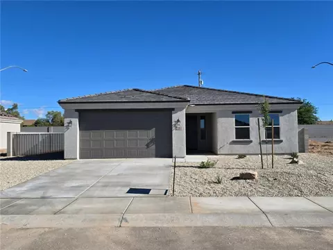 2251 Alan Ladd Dr, Kingman, AZ 86409