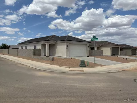 3429 N Yavapai St, Kingman, AZ 86409