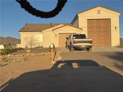 3268 N Hano Rd, Golden Valley, AZ 86413