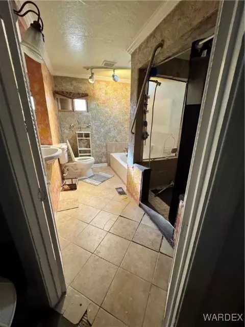 2450 E Hearne Ave, Kingman, AZ 86409 photo 12