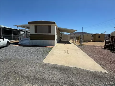 4289 Hwy 68 #3, Golden Valley, AZ 86413