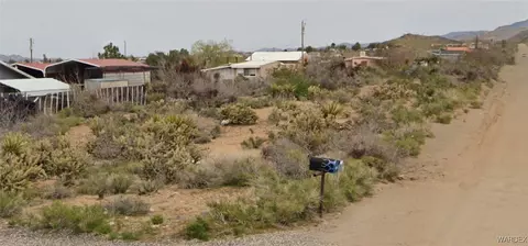 3441 Us Highway 68, Golden Valley, AZ 86413