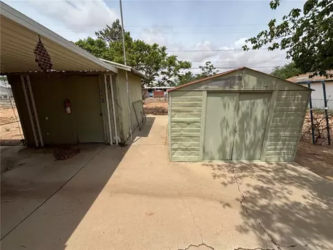 Exterior - 2825 E Potter Ave, Kingman, AZ 86409 photo 16 of 16
