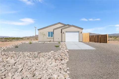 9214 N Vista Dr, Kingman, AZ 86401