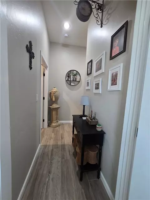 Entry Way - 7790 E Oxbow Dr, Kingman, AZ 86401 photo 2 of 4