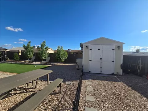 Exterior - 7790 E Oxbow Dr, Kingman, AZ 86401 photo 10 of 16